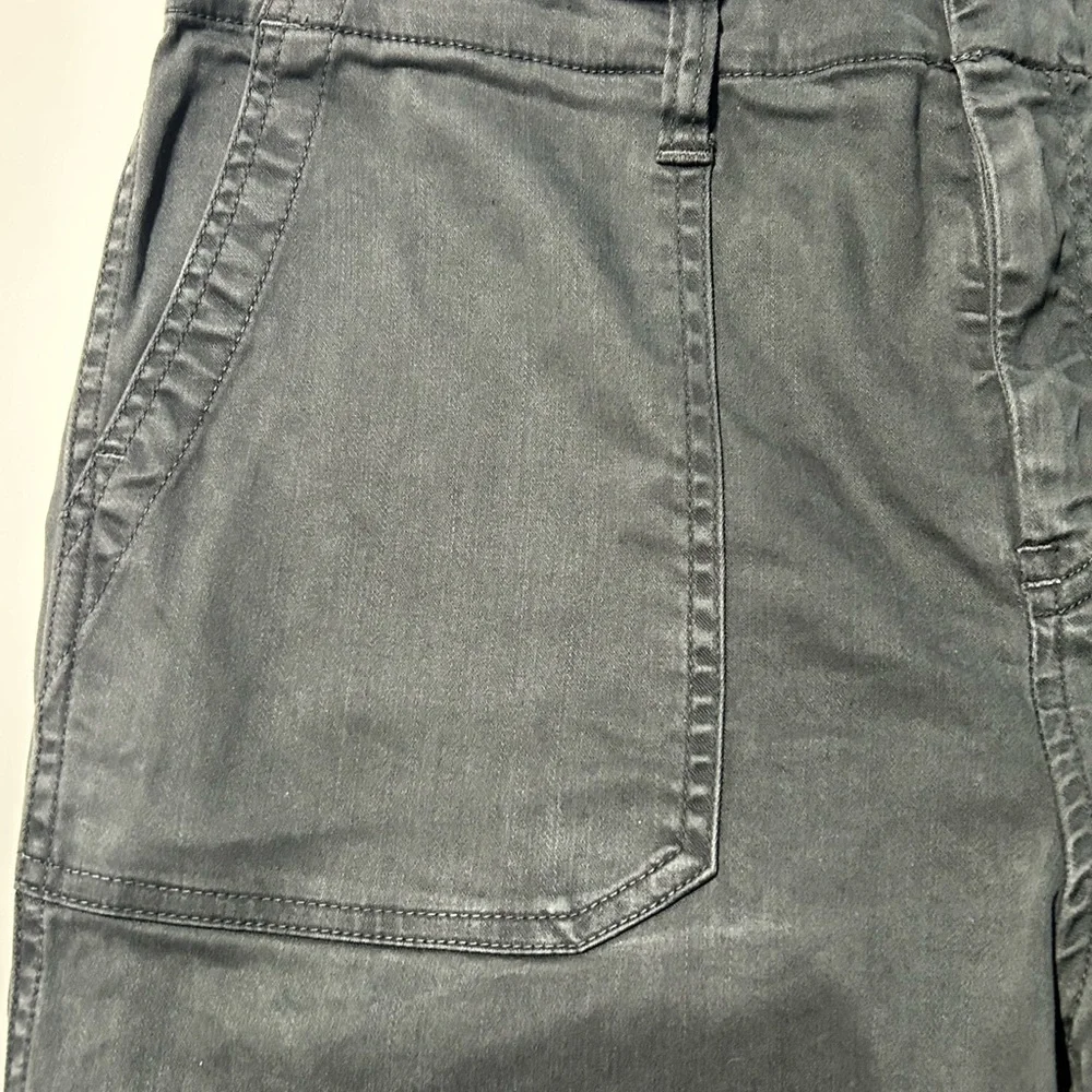 J.Crew women’s size 30 T gray stretch cargo skinny leg pants, front/back pockets